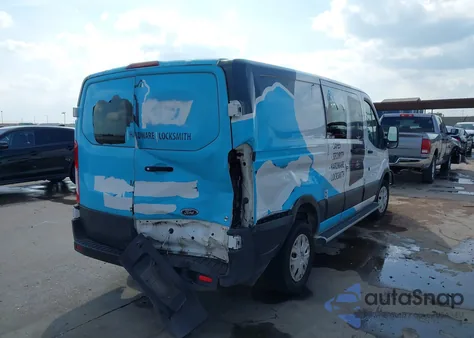 2019 Ford Transit-250 z USA, uszkodzony, nr VIN 1FTYR1ZM4KKB34408